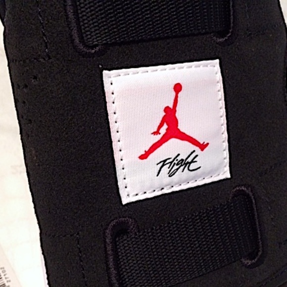 Brand New Rare Jordans LS Slide Winter Black w Jordan Patch Logo Size 9 US DO637 - Picture 5 of 10
